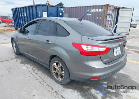 2012 Ford Focus Se z USA, uszkodzony, nr VIN 1FAHP3F25CL449272